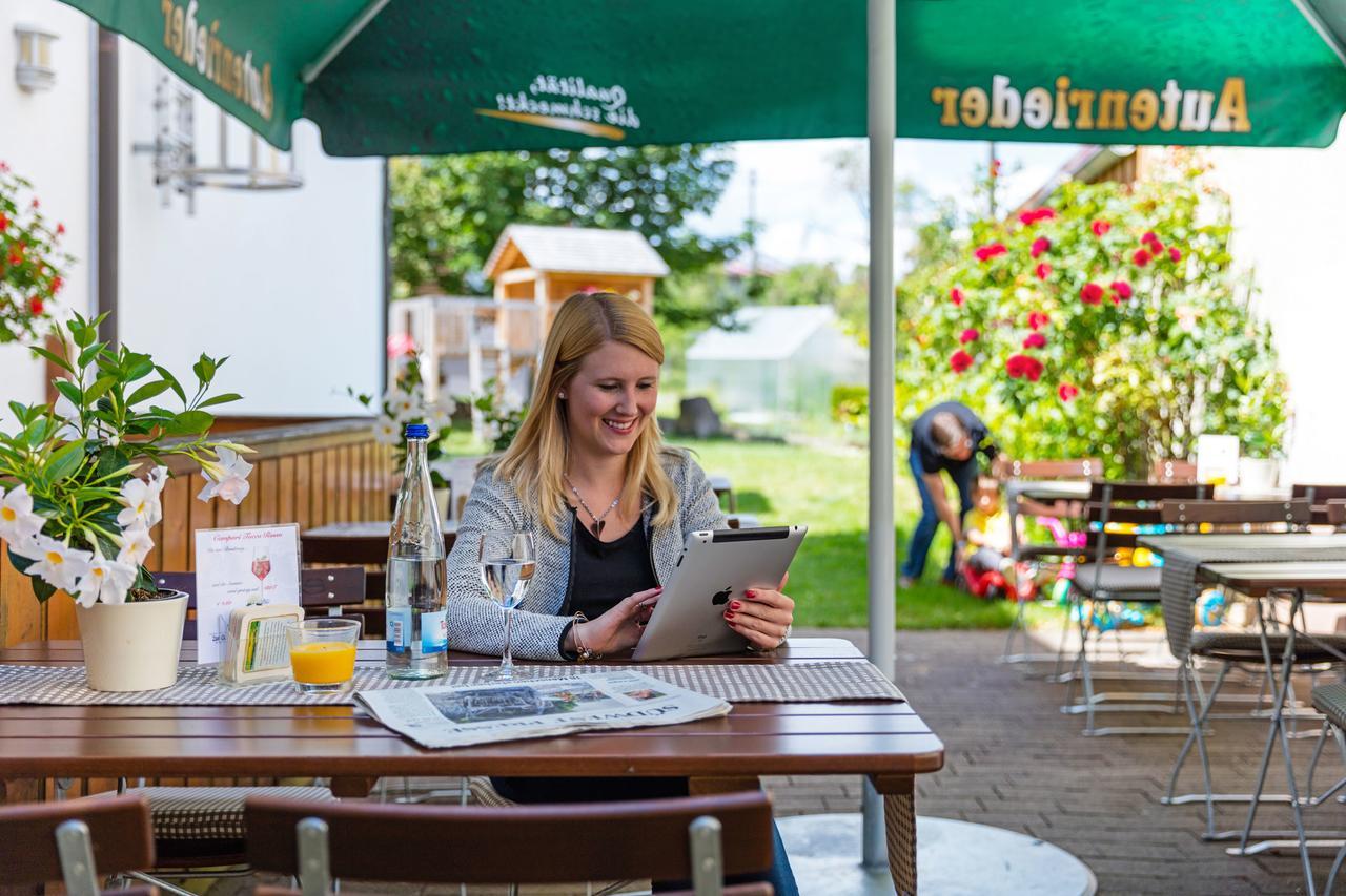 Gasthof - Hotel Zum Ochsen Gmbh Berghulen Eksteriør billede