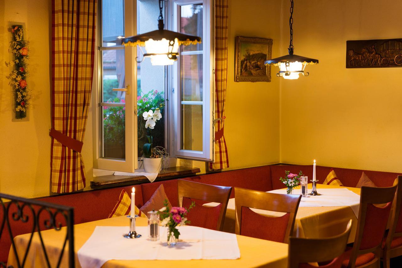 Gasthof - Hotel Zum Ochsen Gmbh Berghulen Eksteriør billede